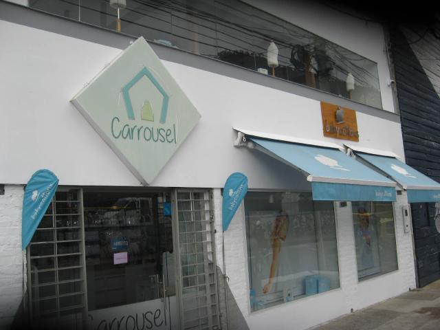 #8 - Punto Comercial para Venta en Bogotá - DC - 1