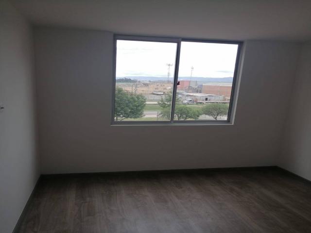 #18 - Departamento para Venta en Bogotá - DC - 3