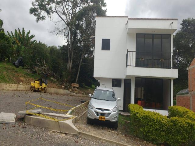 #41 - Casa en condominio para Venta en Silvania - CUN - 2