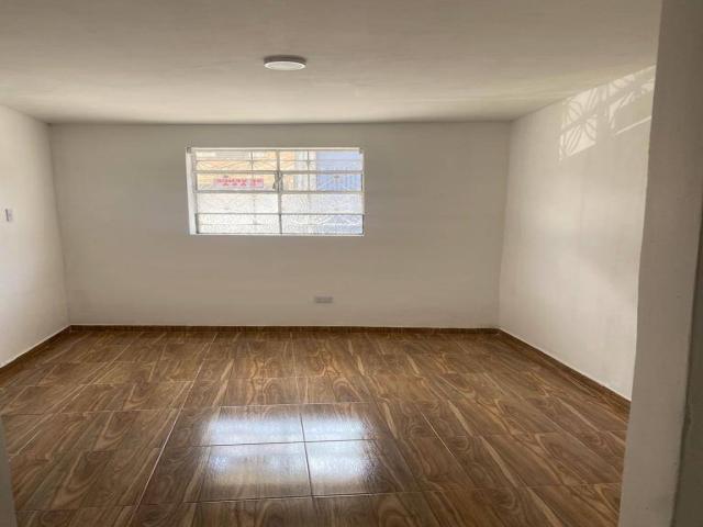 #46 - Casa para Venta en Bogotá - DC - 3