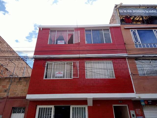 #50 - Casa de dos o más pisos para Venta en Bogotá - DC